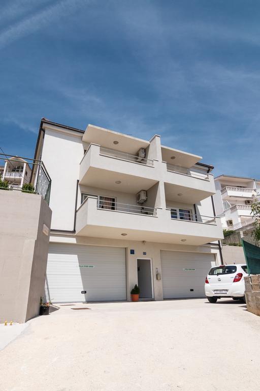 Apartments Villa Stari Koko Omiš Екстериор снимка