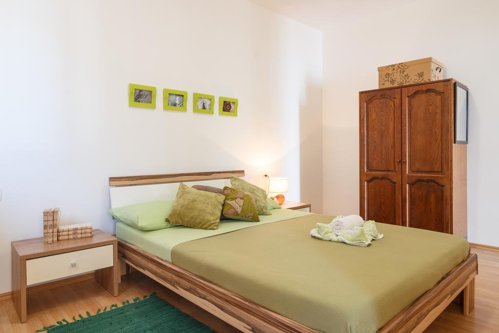 Apartments Villa Stari Koko Omiš Екстериор снимка
